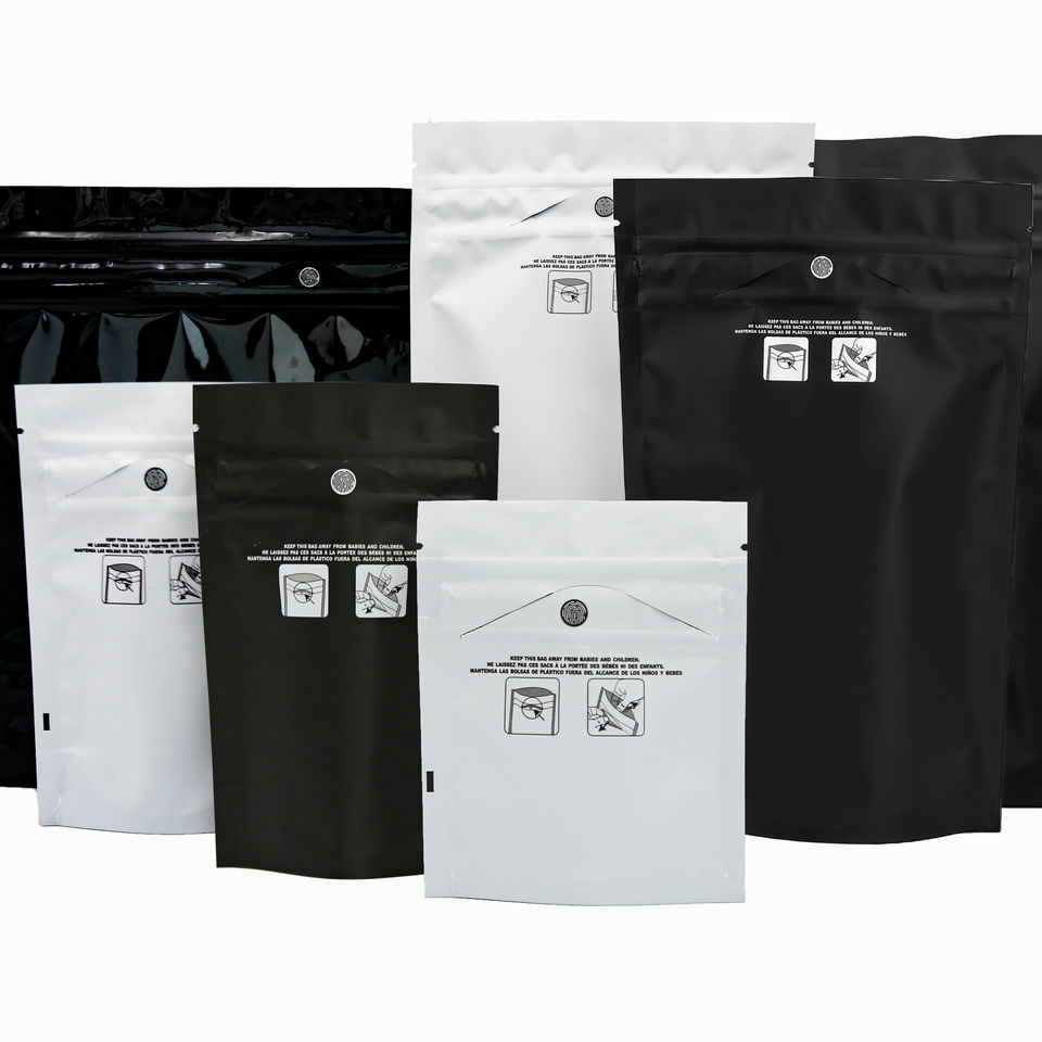 Custom Mylar Bags 3.5g Smell Proof Sachet Packaging Smell Proof Bag